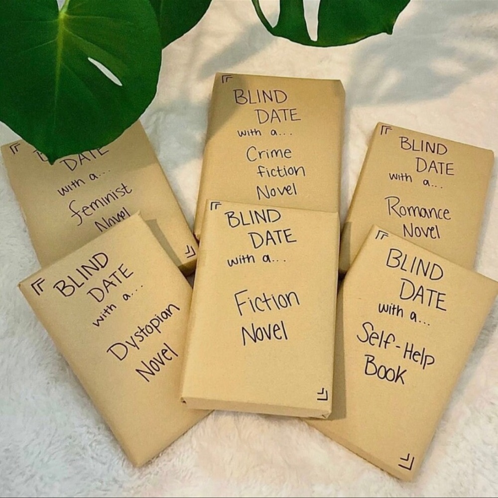 Blind Date with a Book 🤍📚